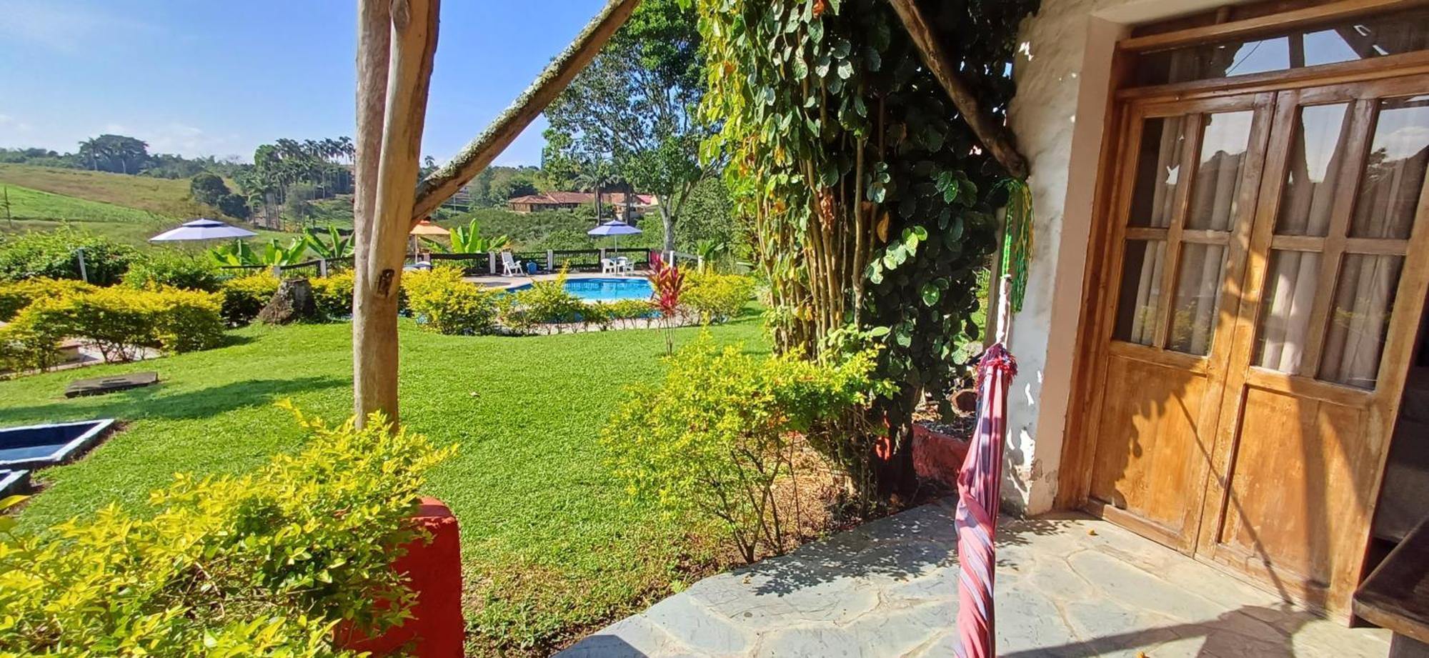 Finca Hotel Palmas Frente A Panaca Quimbaya Esterno foto